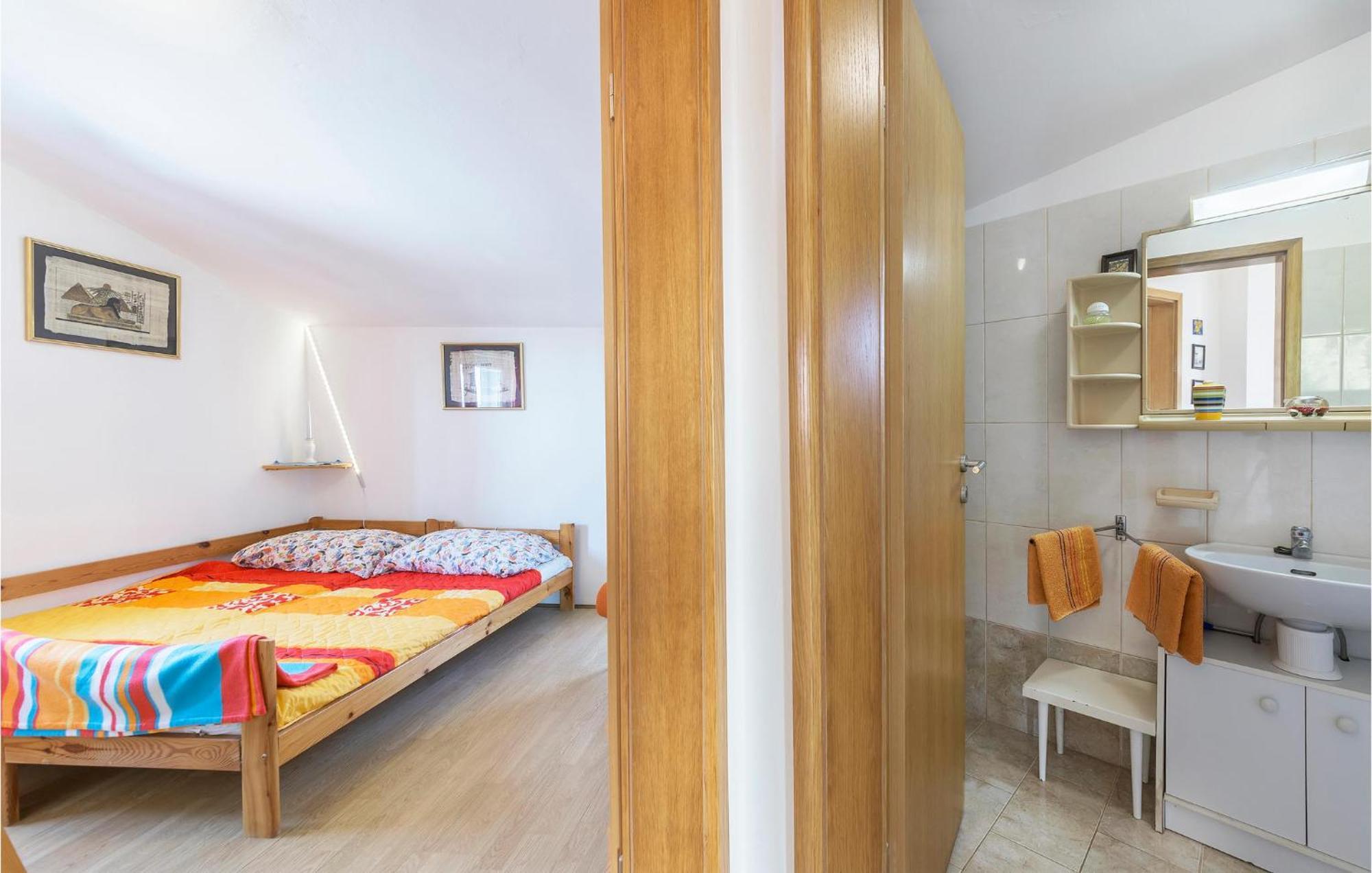 Beautiful Apartment In Barbariga With Kitchen エクステリア 写真