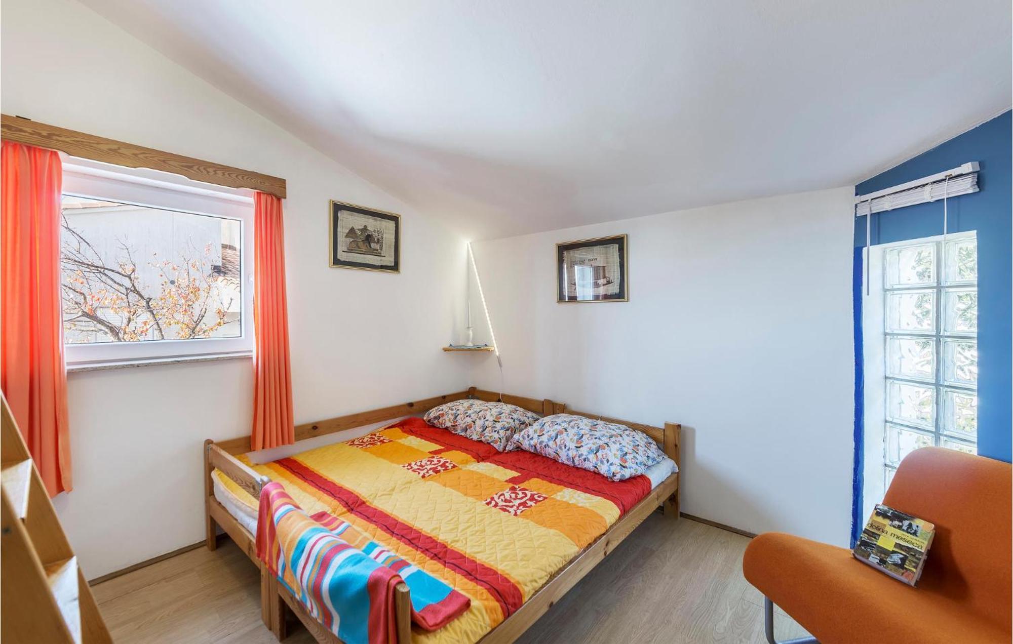 Beautiful Apartment In Barbariga With Kitchen エクステリア 写真